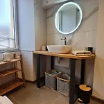 Cosy A Avec Climatisation Et Parking Optionnel - Fr-1-584-390 * Briey