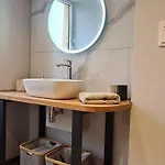 Apartment Cosy A Avec Climatisation Et Parking Optionnel - Fr-1-584-390 *