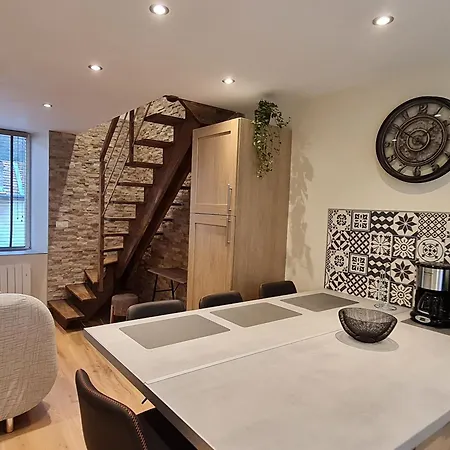 Appartement Cosy A Avec Climatisation Et Parking Optionnel - Fr-1-584-390 *