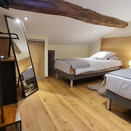 Cosy A Avec Climatisation Et Parking Optionnel * Briey