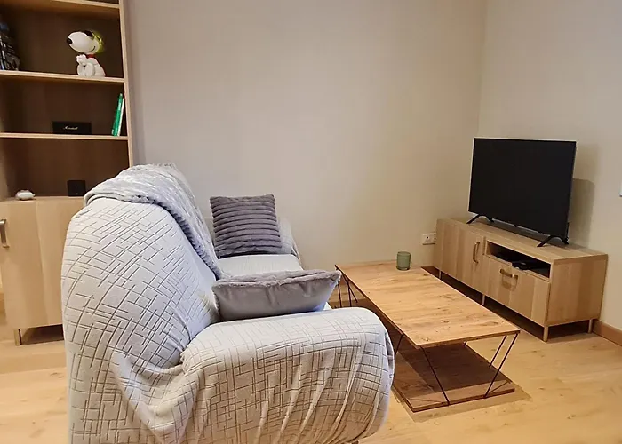 Apartment Cosy A Avec Climatisation Et Parking Optionnel - Fr-1-584-390 Briey